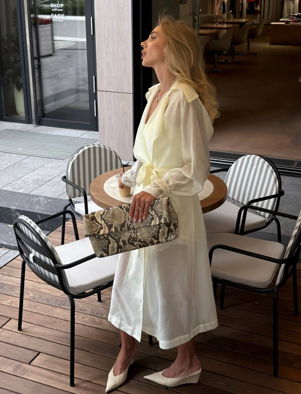 Éther Trench Coat