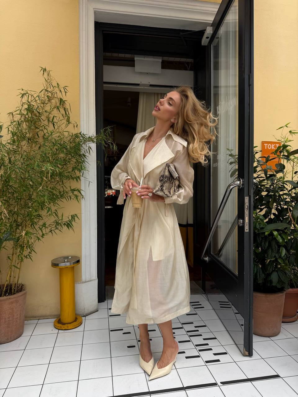 Éther Trench Coat
